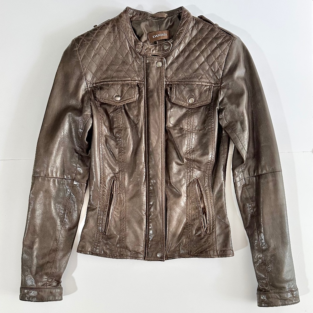 Danier en Cuir - Quilted Brown Leather Jacket